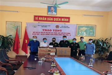 Tiến Nông cùng HND huyện Thường Xuân thăm và tặng quà cho lực lượng vũ trang Đồn Biên phòng Bát Mọt