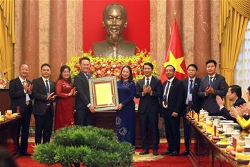 Quyền Chủ tịch nước Võ Thị Ánh Xuân gặp mặt đại biểu Hội Doanh nhân trẻ Việt Nam