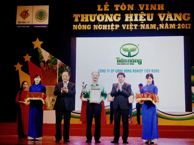 TGĐ Nguyễn Hồng Phong