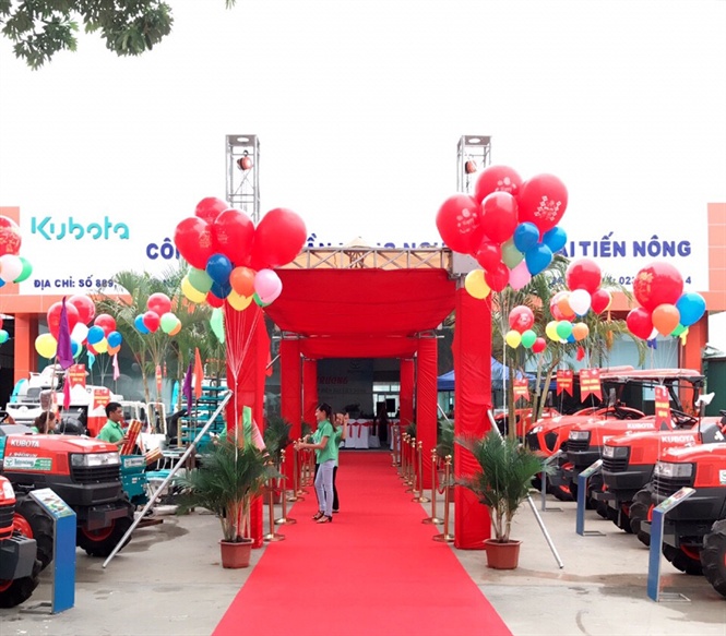 Tiến Nông khai trương showroom máy nông nghiệp số 2