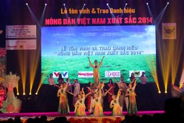 Tôn vinh 63 nông dân xuất sắc cả nước năm 2014